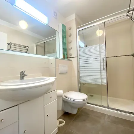 Renove Pour 5 Personnes - Avec Piscine Et Parking - Motte Lejlighed La Grande-Motte